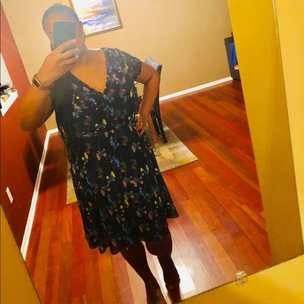 V neck floral dress